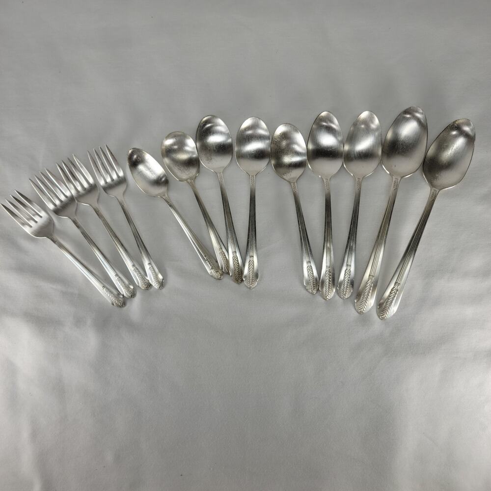 Wm Rogers IS Silverplate Flatware Lot 13 Pc Spoons Forks Vintage Wheat